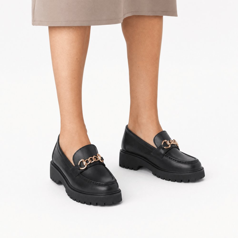 Gentry Morris Black Chunky Loafers Chain Detail