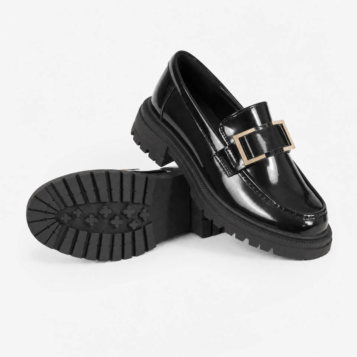 Gentry Morris Black Loafers Golden Chain Detail
