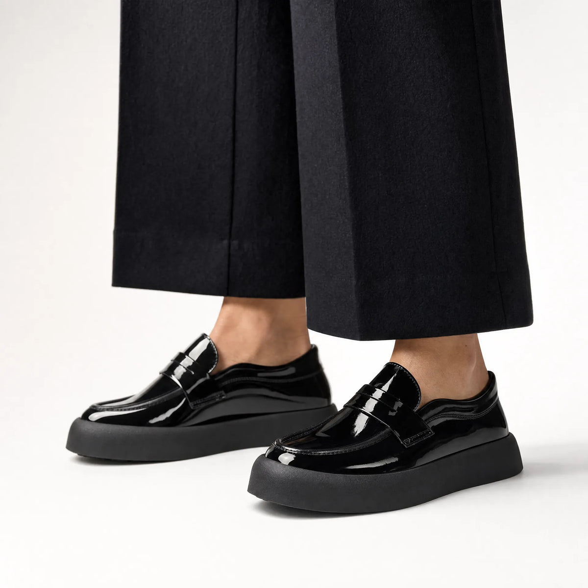 Gentry Morris Black Patent Platform Loafers Men
