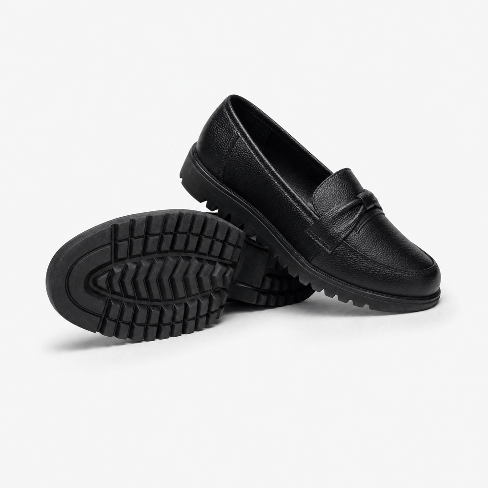 Gentry Morris Black Platform Loafers Bow Detail