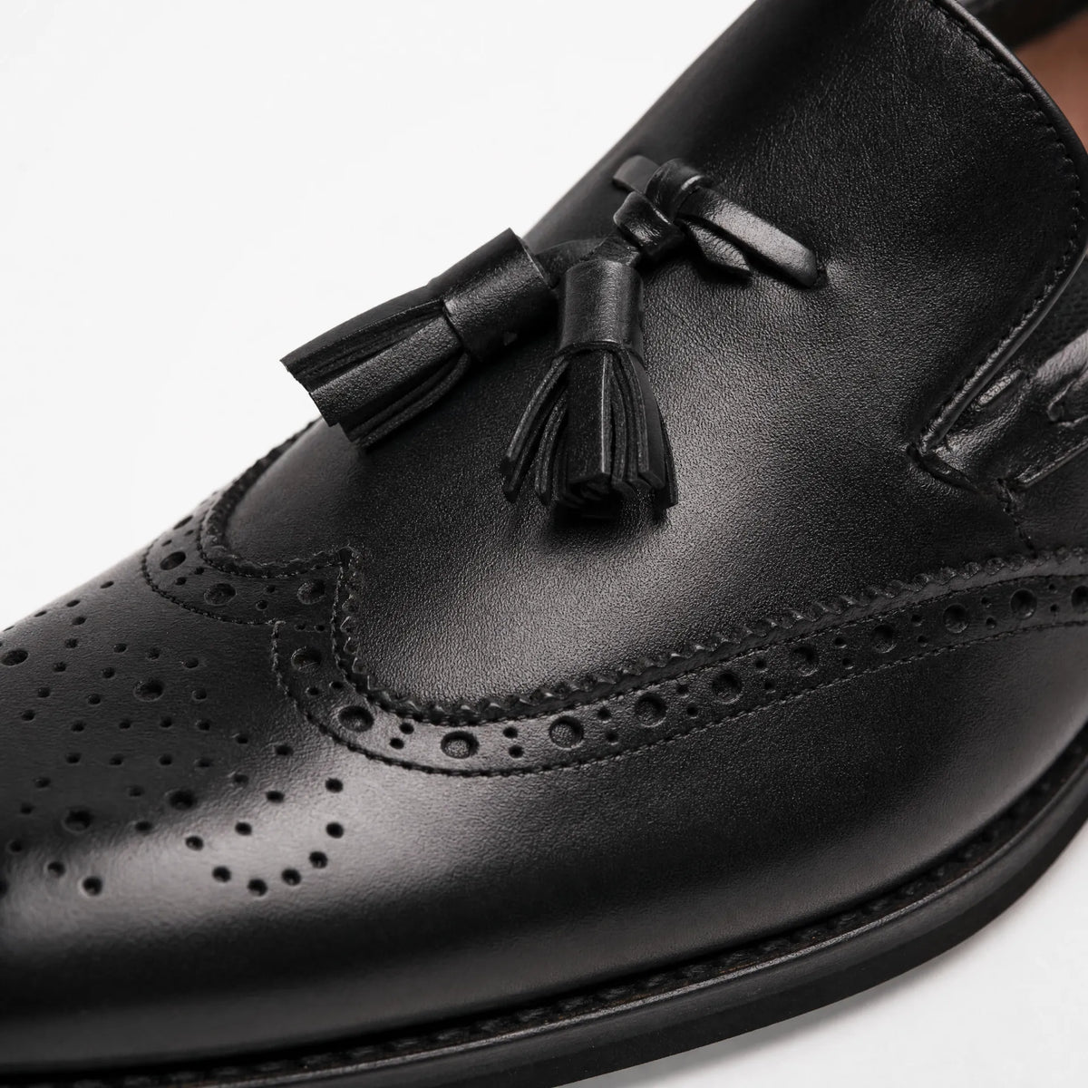 Gentry Morris Brogue Heeled Tassel Loafers Men