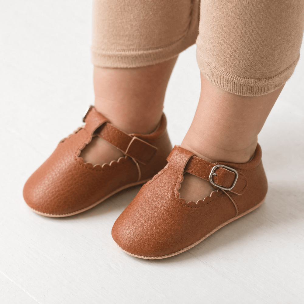 Gentry Morris Brown Buckle Scalloped Baby Loafers