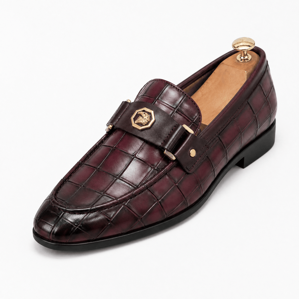 Gentry Morris Burgundy / 4 Men's Burgundy Croc-Embossed Leather Slip-On Loafers