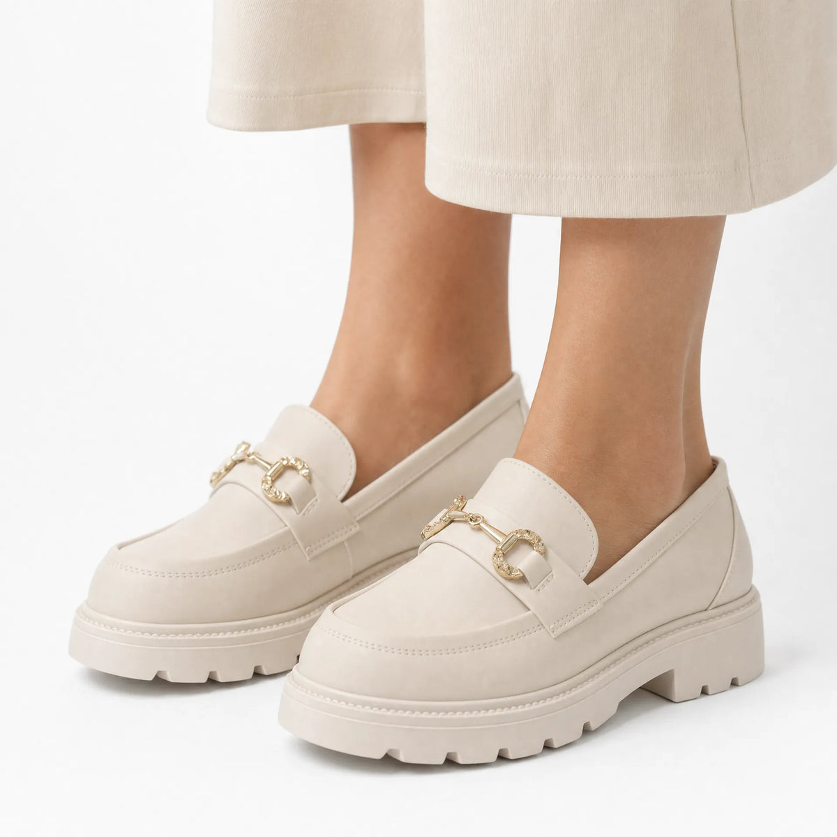 Gentry Morris Chunky Chain Platform Loafers Detail