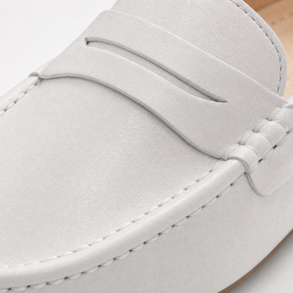 Gentry Morris Flat Penny Loafers Slot Detail