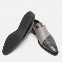 Gentry Morris Men's Grey Croc-Embossed Backless Pointed Toe Loafers