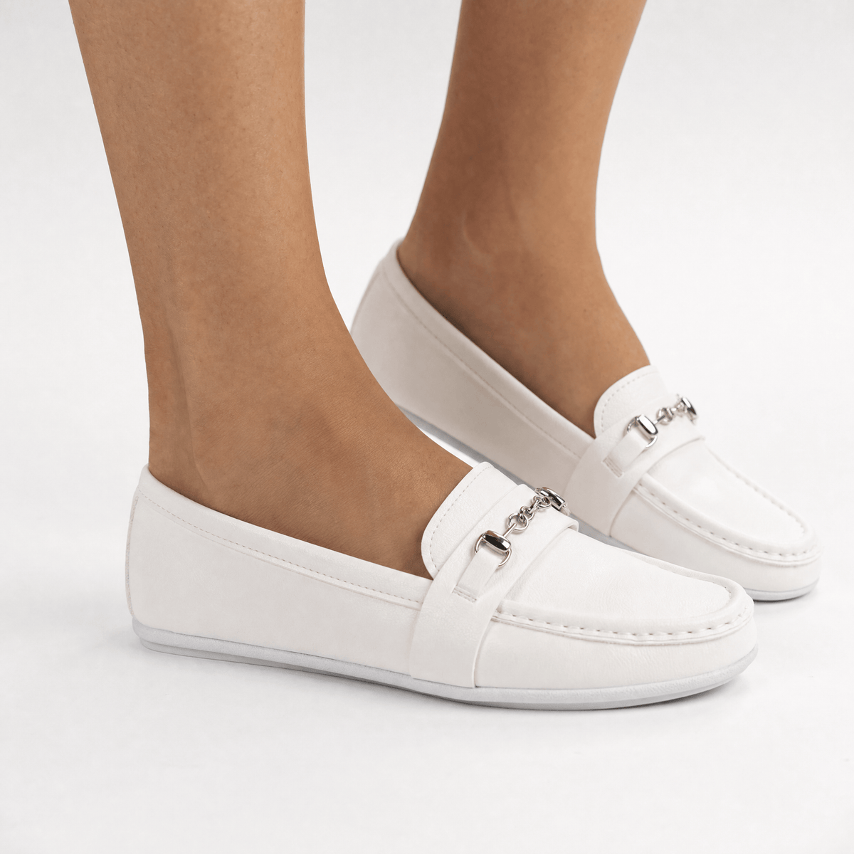 Gentry Morris White Chain Detail Baby Loafers