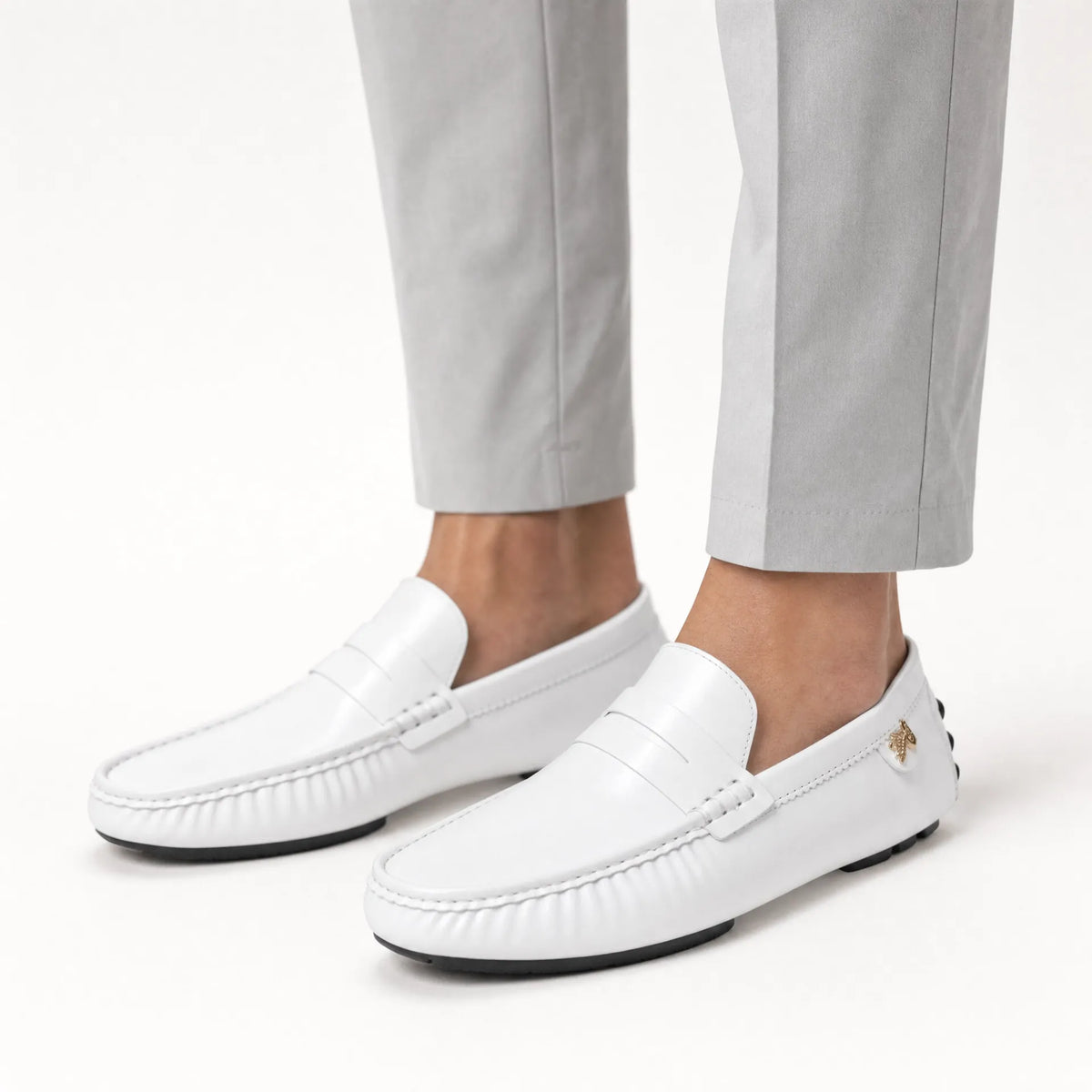 Gentry Morris White Driving Loafers Gold Bee