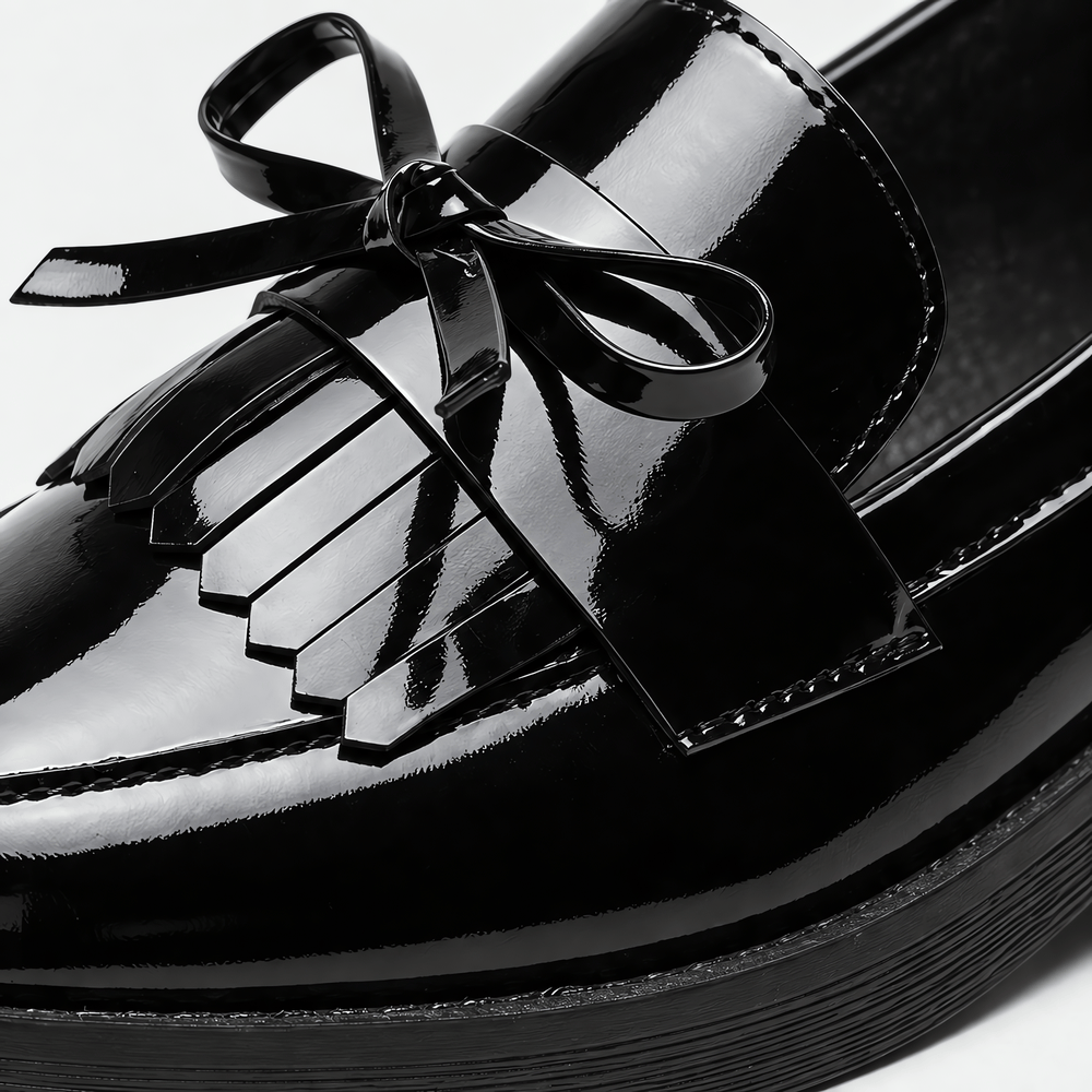 Gentry Morris Women's Black Patent Leather Tassel Bowknot Loafers